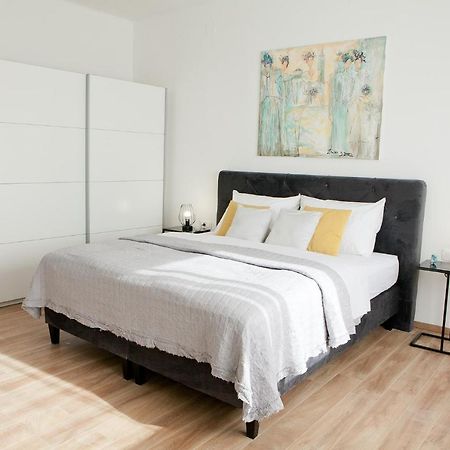 Apartment Mila Zara Esterno foto